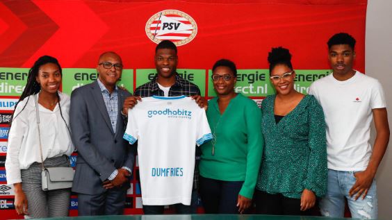 The Dumfries family when Denzel signed for PSV in 2018